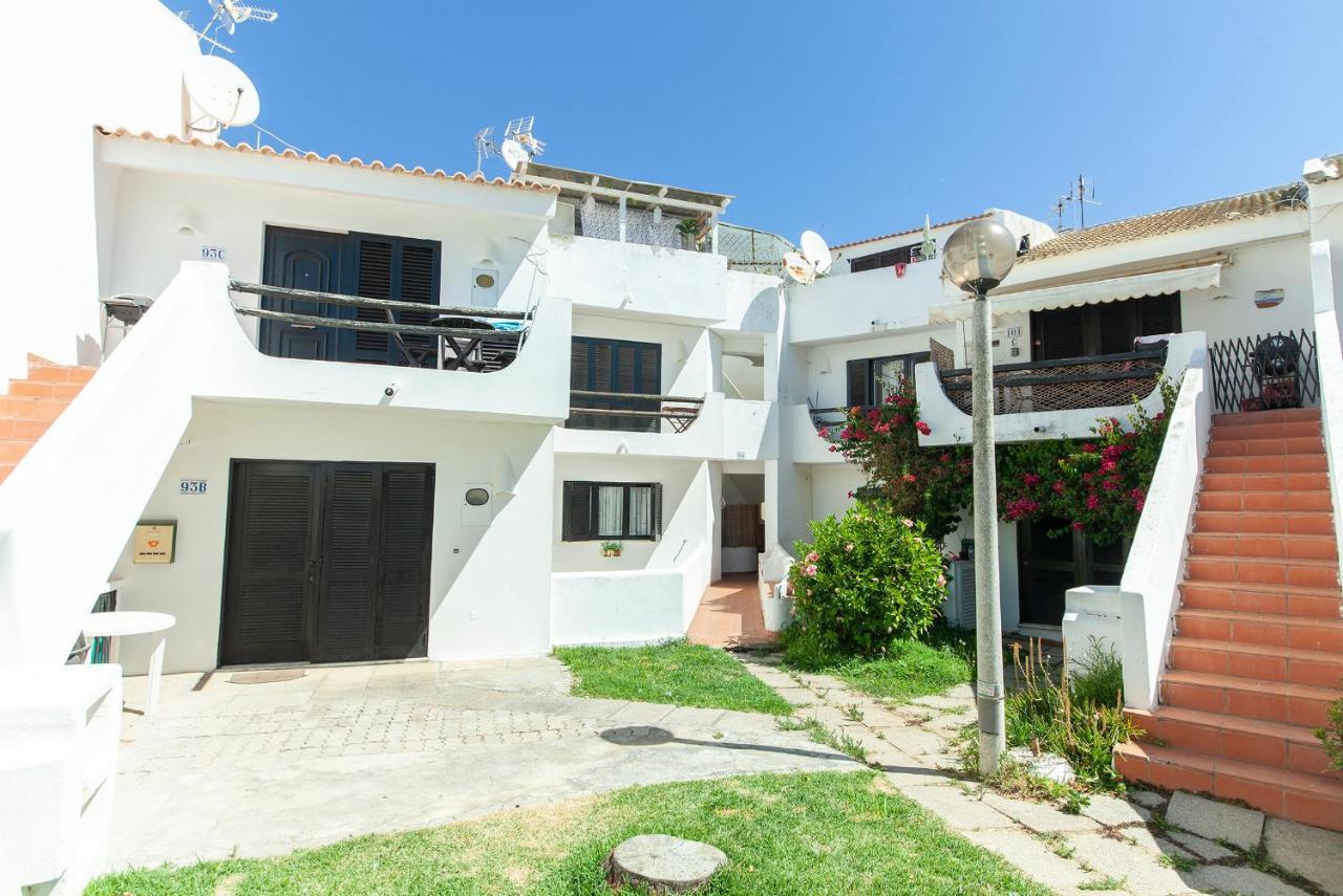 B12 - Pool And Sun Apartment Lagos Exterior photo